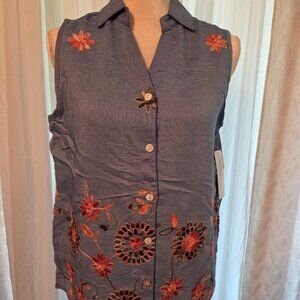 Ana Rose blue embroidery flower V-Neck shirt size small
